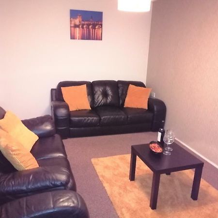 Fearnhead House Villa Warrington Bagian luar foto