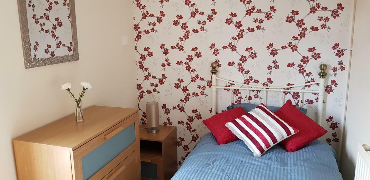 Fearnhead House Villa Warrington Bagian luar foto
